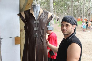 Son_of_Sandlar_Warriors_Tunic_Sherwood_Forest_Faire Son_of_Sandlar_Warriors_Tunic_Sherwood_Forest_Faire