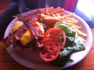 The_Tavern_Austin_Best_Burger