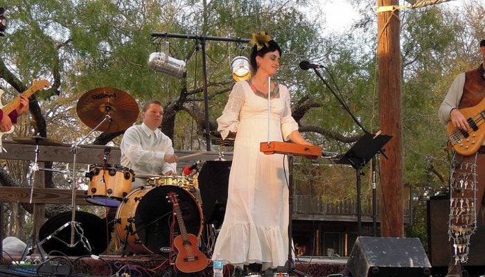 Musical Performance at Showdown at Unobtainium