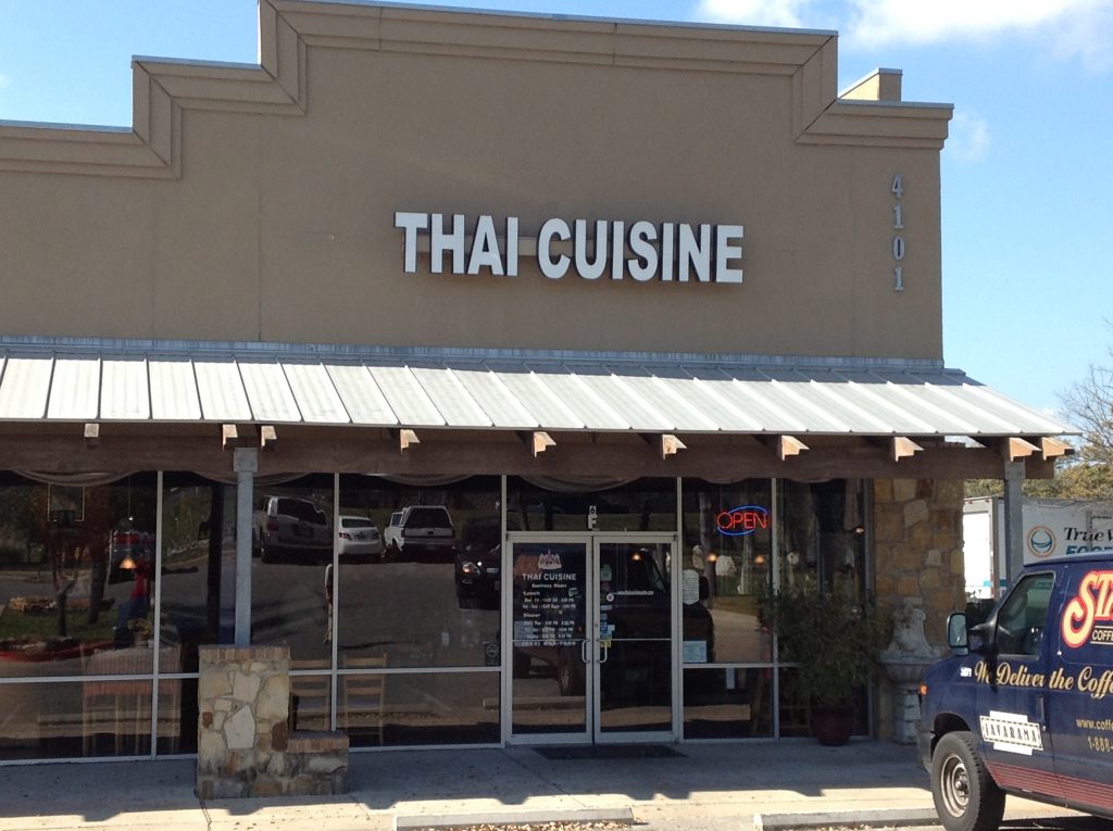 Thai Cuisine Austin Offers Complimentary Lunch Bar & Noteworthy Dishes ...