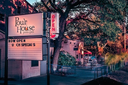 Pour House Pints and Pies