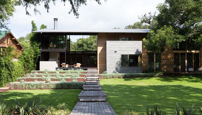 Hog Pen Creek project by Lake|Flato Architects in Greenshores on Lake Austin 