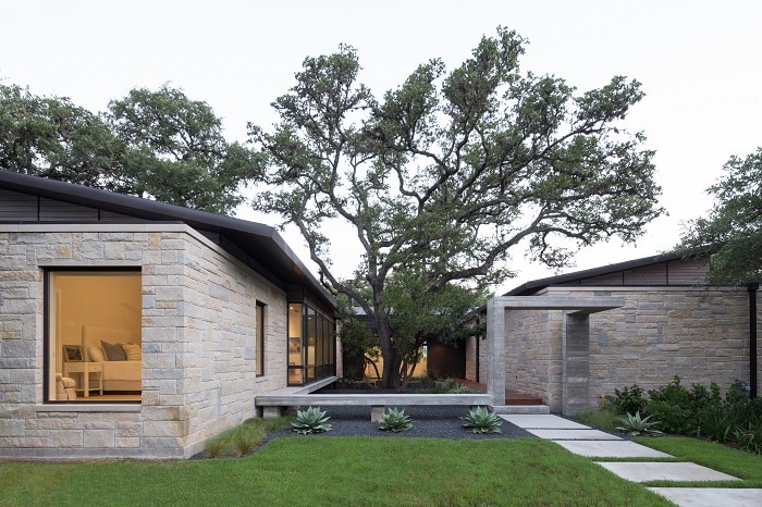 Home designed by McKinney York Architects in Highland Park West