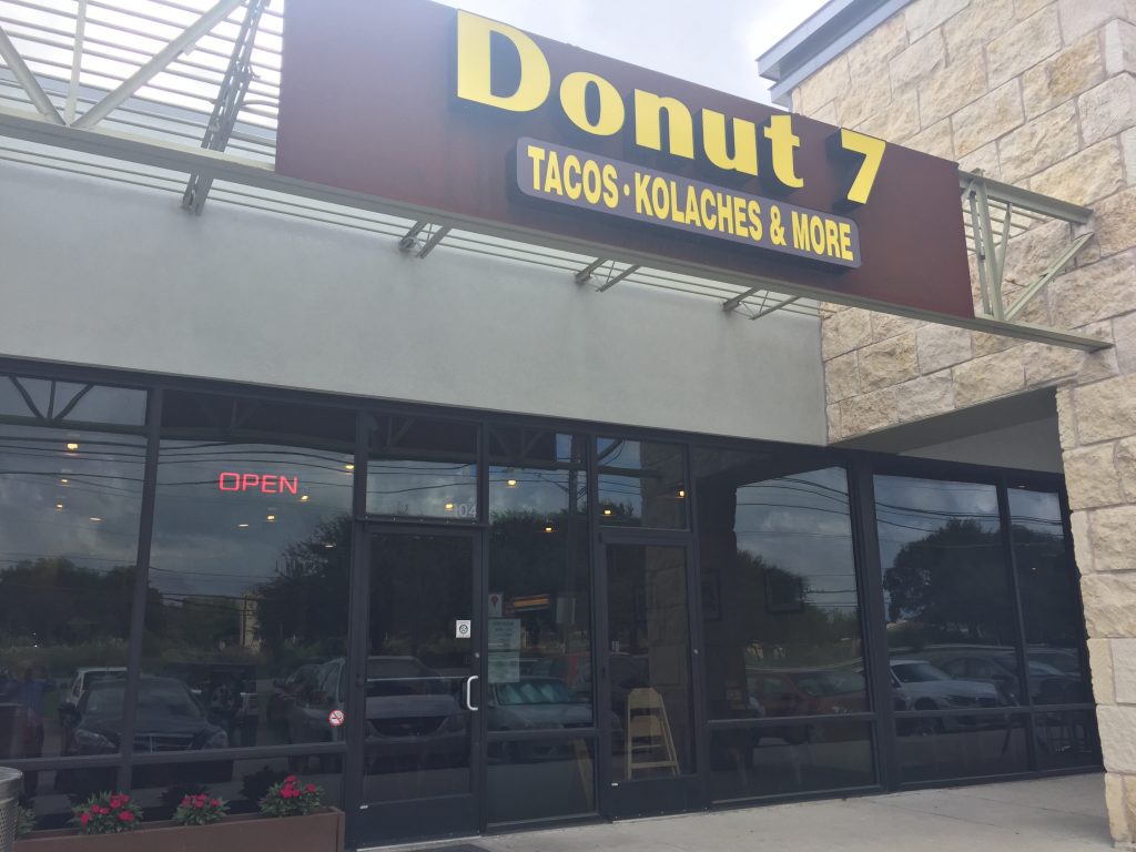 Donut 7 Kolaches in Austin
