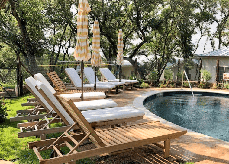 Austin hotels with pool passes for non-guests