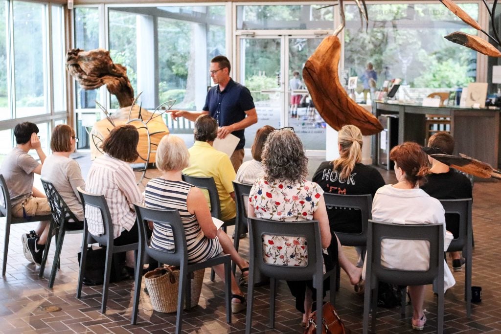 Scott Baltisberger Trains Umlauf Docents to Lead Touch Tours