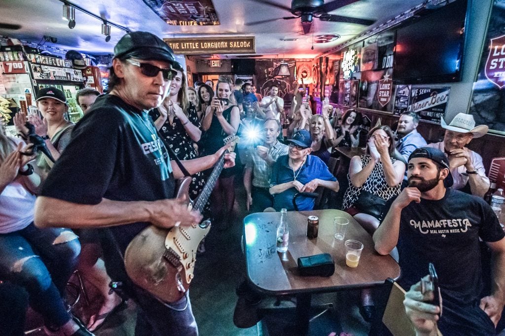 Alan Haynes Performs at The Little Longhorn Saloon in Austin