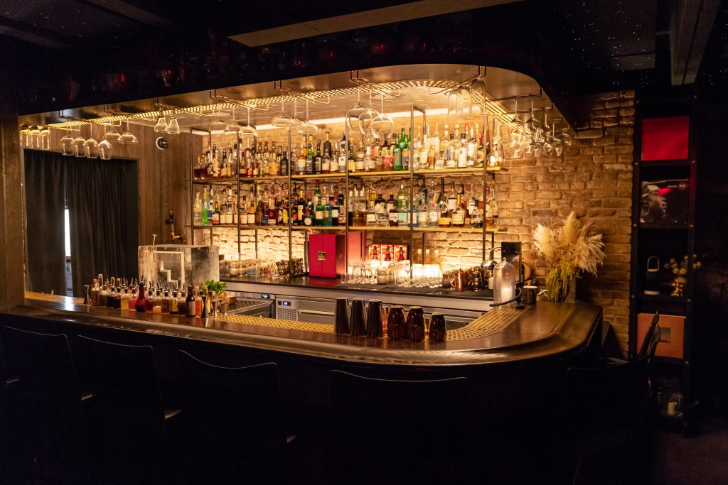 9 Best Speakeasies in Austin, Texas