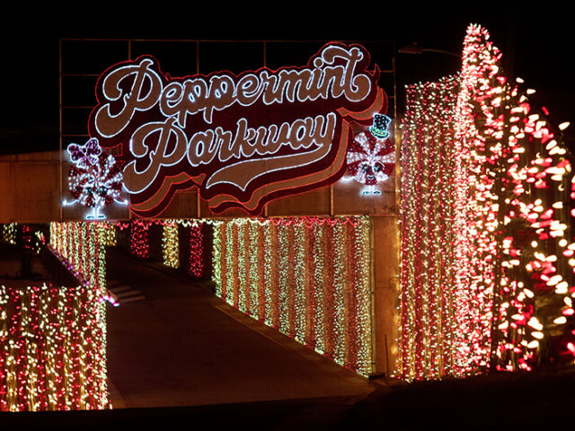 peppermint parkway lights