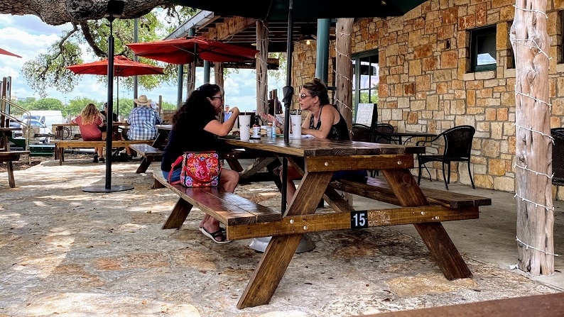 Restaurants with Playgrounds in Austin - The Salt Lick Round Rock