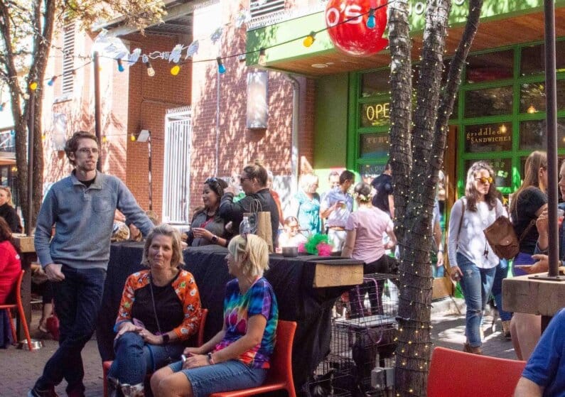 Coffee Shops in Austin - Jo's Hot Coffee Good Food