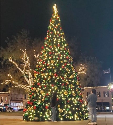 Georgetown Square Holiday Lights