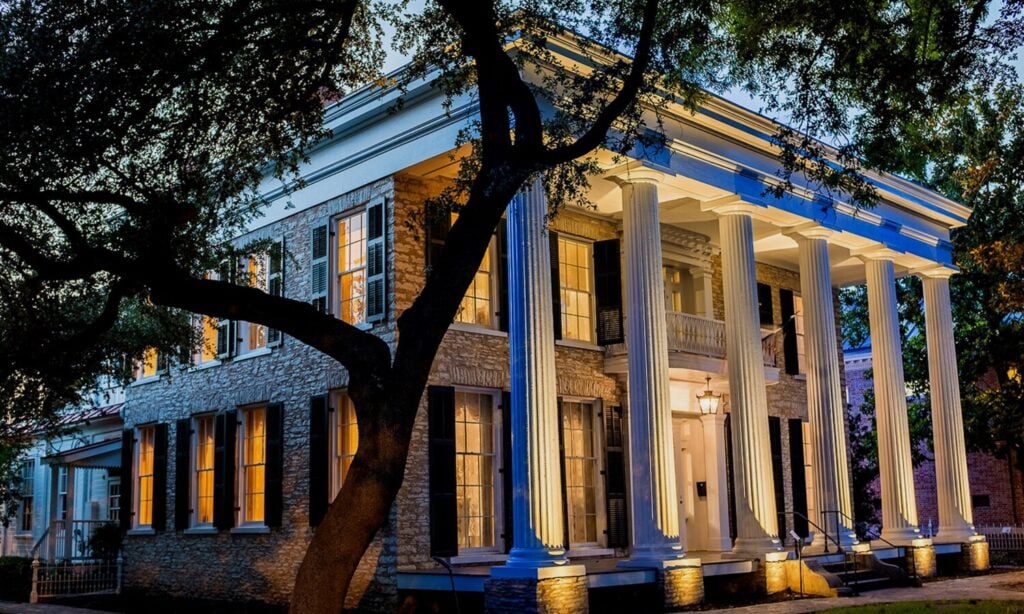 Neill-Cochran House Museum in Austin, TX