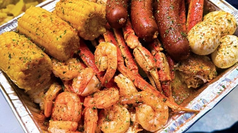 Austin Seafood Restaurants - Crab & Crawl Seafood