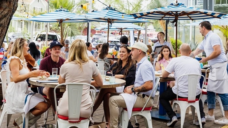 austin patio restaurants - Perla’s Seafood & Oyster Bar