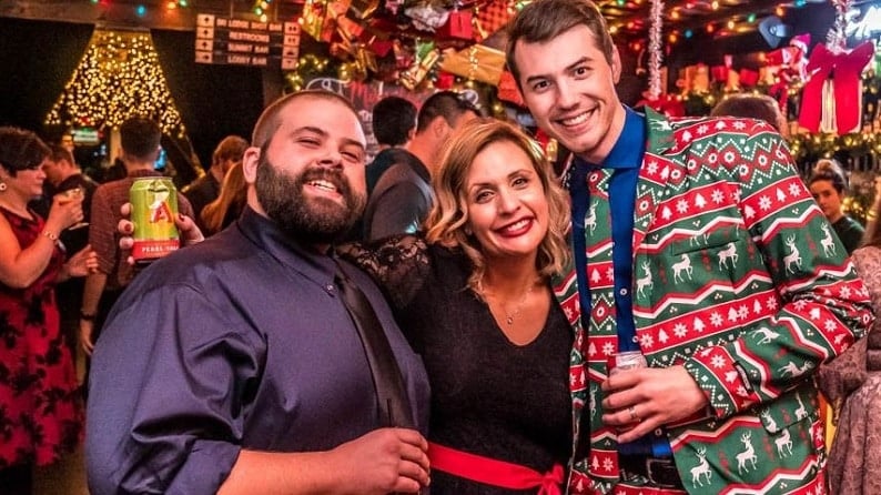 How to Spend Thanksgiving Day in Austin Today - Miracle on 5th Street Christmas Pop-Up Bar