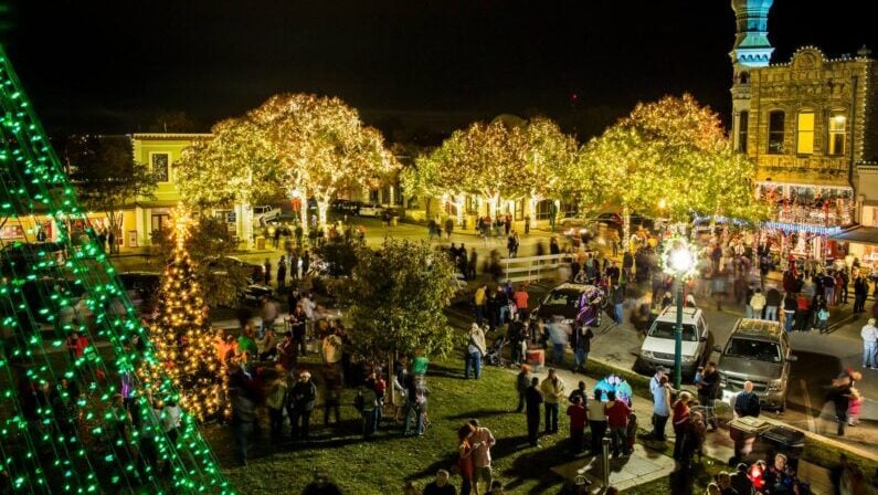 Georgetown Square Holiday Lights