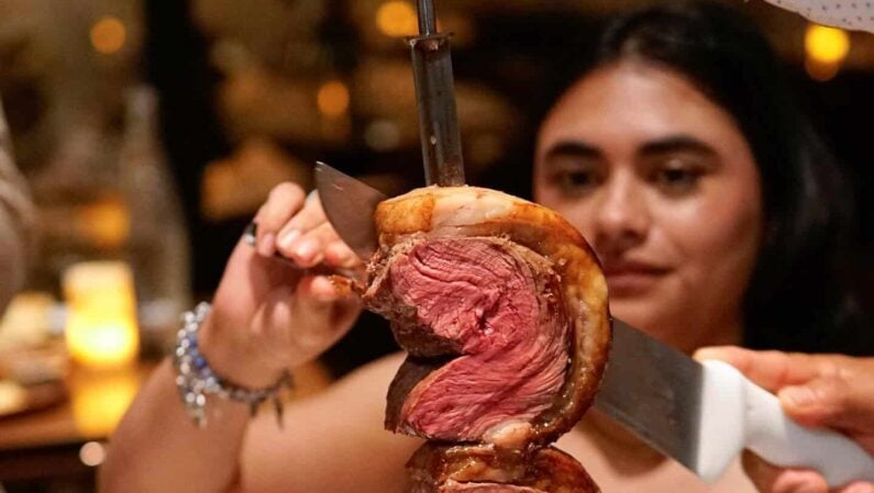 Best Steakhouse in Leander - Estância Brazilian Steakhouse